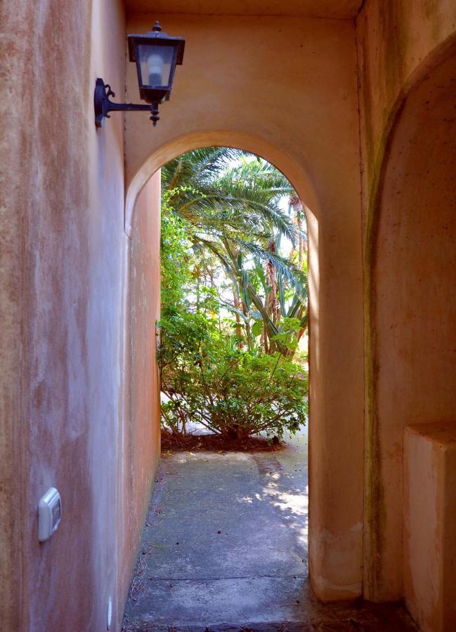 Le Mannare Case Vacanze Di Metopa Srl Piano Conte Exterior photo