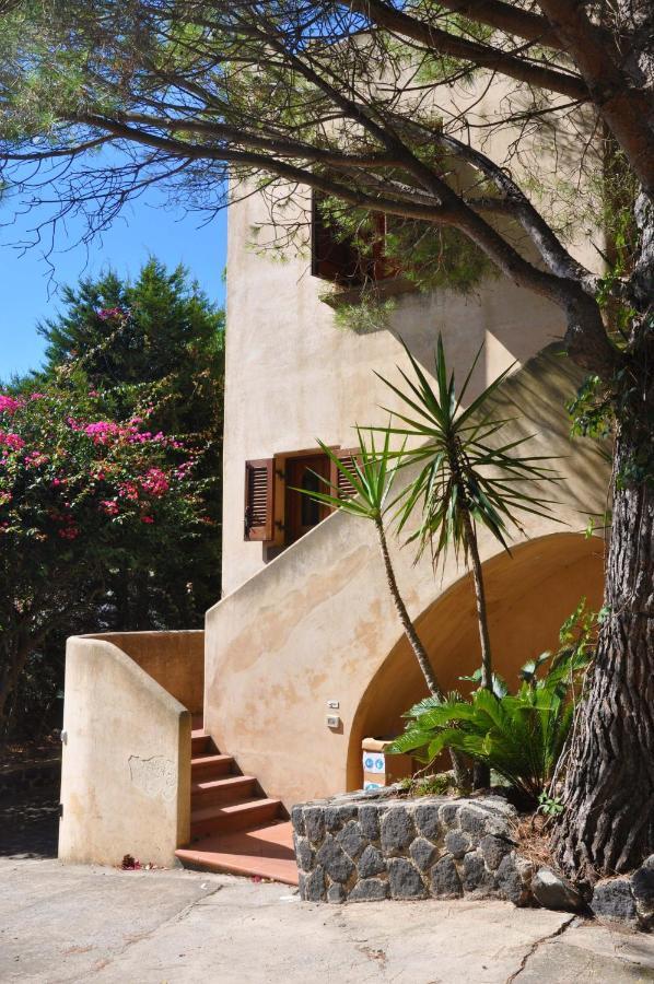 Le Mannare Case Vacanze Di Metopa Srl Piano Conte Exterior photo